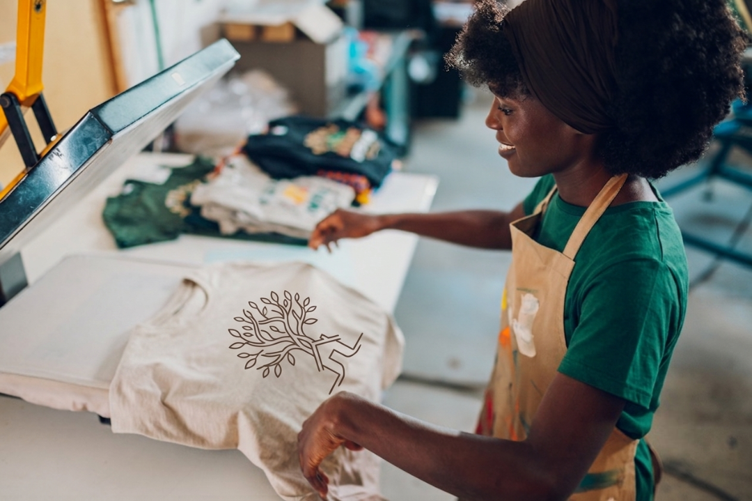 Best custom shirts little rock shops displayed side-by-side. Shows screen printing, DTG, embroidery methods. Displays samples of custom shirts little rock for teams, events, and businesses.